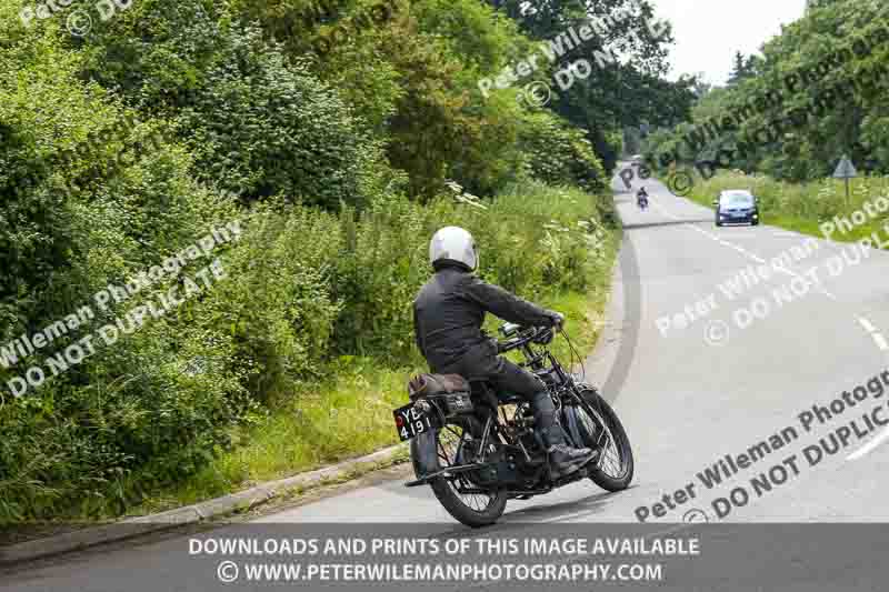 Vintage motorcycle club;eventdigitalimages;no limits trackdays;peter wileman photography;vintage motocycles;vmcc banbury run photographs